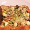 私市ビッキーズ津門巳's cooksnap of when they made “しめじMixベジチーズバタートースト”.