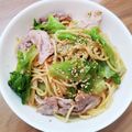 ＊なぁ＊'s cooksnap of when they made やみつき☆豚肉とレタスの味噌バターパスタ.