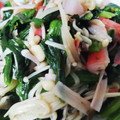 わわわわーい's cooksnap of when they made ほうれん草とエノキ、かに蒲鉾の昆布あえ♪.