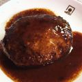 サボテンママコ's cooksnap of when they made 準備いらずで簡単！定番ハンバーグソース.