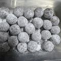 kyokoha's cooksnap of when they made レンジで2分♡ココアスノーボールクッキー.
