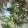 dayday's cooksnap of when they made 夜食に最適★アサリの酒蒸し.