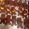 kayosanta's cooksnap of when they made きび砂糖で流行りの抱っこクマクッキー！.
