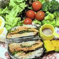ゆけり３兄弟's cooksnap of when they made おにぎらず（豆腐のパックを使って）.