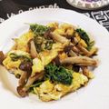 アイリッシュショコラ's cooksnap of when they made 豆苗としめじのふんわり☆たまご炒め.