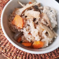ふか谷's cooksnap of when they made 鶏・しめじ・ごぼう・人参 炊き込み御飯.