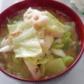 umi☆neco's cooksnap of when they made 蓮根キャベツ揚げのお味噌汁.