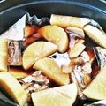ヤヤ87's cooksnap of when they made 【ストウブ鍋】ふっくらジューシーぶり大根.