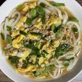 小金家食堂's cooksnap of when they made 余った鶏そぼろ丼の具で♯餡かけうどん.