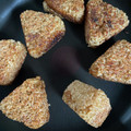 kinkinsan's cooksnap of when they made だし醤油仕立て！冷凍できる焼きおにぎり.