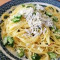 AKI∵'s cooksnap of when they made 業務スーパー★冷凍オクラとしらすのパスタ.