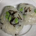 snow012's cooksnap of when they made 枝豆とプロセスチーズのおにぎり.