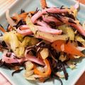 hark33☺︎'s cooksnap of when they made 簡単幼児食。ひじきと野菜とハムのサラダ.