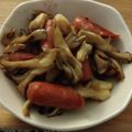 ☆hikonyan☆'s cooksnap of when they made 舞茸とウインナーのレモンバター醤油炒め.