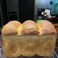 ぼんぼんロジャー's cooksnap of when they made ✤うちの基本のイギリスパン✤.