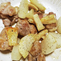 クックY08S17☆'s cooksnap of when they made ごま油香る 鶏肉とかぶらの黒胡椒炒め.