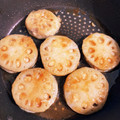 クックCKWZHQ☆'s cooksnap of when they made 揚げずに簡単！蓮根のはさみ焼き.