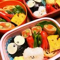 Vonita's cooksnap of when they made キャラ弁☆まっくろくろすけおにぎり弁当.