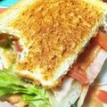 Albanana's cooksnap of when they made オーロラソースをINして作るBLTサンド.