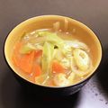 居酒屋まるみ's cooksnap of when they made 油揚げと野菜で美味しいお味噌汁❀.