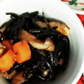 クックMRC59P☆'s cooksnap of when they made ひじきと油揚げの煮物.