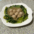 yesmama's cooksnap of when they made 青梗菜と肉団子の中華風♪.