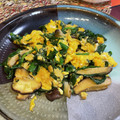 有喜穂's cooksnap of when they made 簡単♬ ニラ、しめじ、卵の中華炒め.