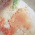 クックU5WHF5☆'s cooksnap of when they made スモークサーモンとディル★パリおにぎり.