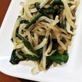 まいっちんぐ！'s cooksnap of when they made ＊もやしとニラのオイスターソース炒め＊.
