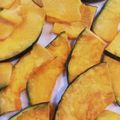 クックL8U9HI☆'s cooksnap of when they made 電子レンジde揚げないかぼちゃのチップス.