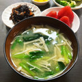 yum＊chim's cooksnap of when they made ほうれん草とえのきの味噌汁.