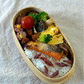 かっちゃん杉's cooksnap of when they made 混ぜおにぎり用の梅干しをハサミで小さく！.