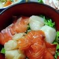 まぼまぼこ's cooksnap of when they made 簡単贅沢！帆立貝柱とサーモンの漬け丼.