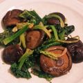 私市ビッキーズ津門巳's cooksnap of when they made “どんこ椎茸ちぢみほうれん草バター醤油”.