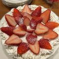 AnnzuAme's cooksnap of when they made ☆18cmで☆クリスマスショートケーキ☆.
