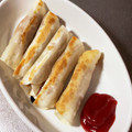 えんジェル's cooksnap of when they made 残った餃子の皮でソーセージ巻き.