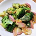 ポニーリボン's cooksnap of when they made 簡単！満腹！ブロッコリーと蒲鉾の卵炒め.