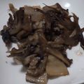 ヨシヨッシー's cooksnap of when they made 舞茸ベーコンバターソテー✦お弁当.