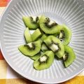☆yopipi's cooksnap of when they made 固いキウイをりんごで柔らかく追熟.