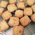 ☆パコママ☆'s cooksnap of when they made ちょっと贅沢なチョコナッツクッキー.