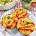在宅勤務のおじさん's cooksnap of when they made 朝ごはんに！簡単ウィンナーマフィン.
