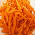 azlyn's cooksnap of when they made にんじんの塩ナムル.