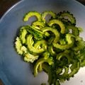 クックGGLXTL☆'s cooksnap of when they made 苦味無し＊ゴーヤの下処理.