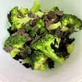 azbjbn's cooksnap of when they made ブロッコリーの☆簡単☆海苔和え.