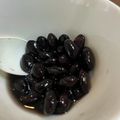 rirukaっち's cooksnap of when they made staubで時短・簡単♪おせちに黒豆煮.