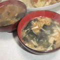 きらり流れ星's cooksnap of when they made 一人暮らしʕ⁠·⁠ᴥ⁠·⁠ʔえのき味噌汁.