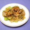 ＠迷子＠'s cooksnap of when they made 鶏と薄切りじゃが芋のバター醤油炒め.