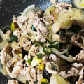 no1642's cooksnap of when they made 簡単節約☆豚コマの葱塩だれ炒め。.