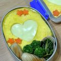 ここおと0615's cooksnap of when they made 幼稚園保温庫向け～カレー弁当～.