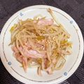 scottle12w's cooksnap of when they made 簡単♪もやしのナムル.
